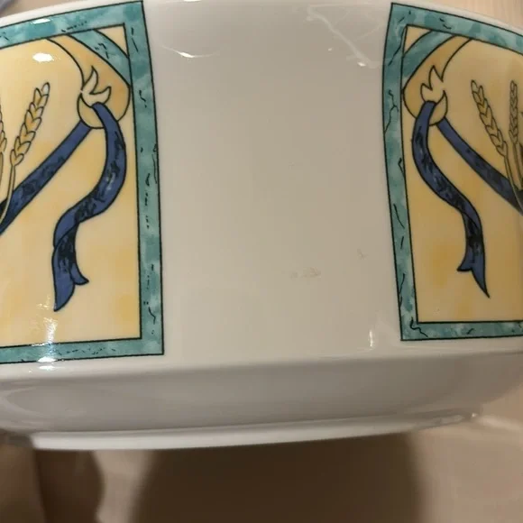 Villeroy& Boch Castellina 10” vegetable bowl - Picture 7 of 8